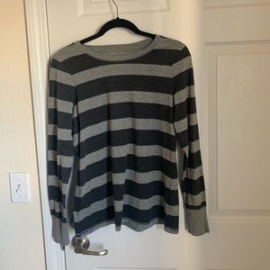 Long sleeve tee. Striped
